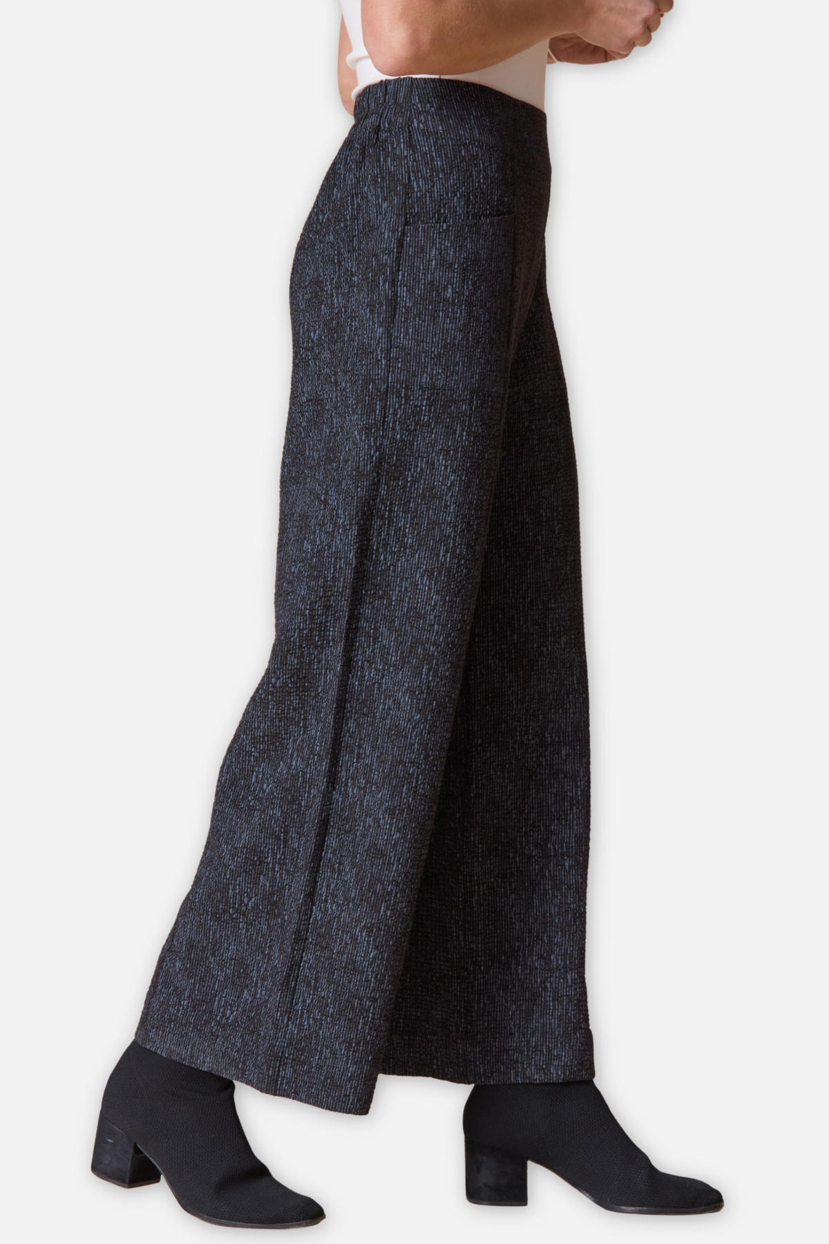 Aria Pant - Black Crinkle Crepe