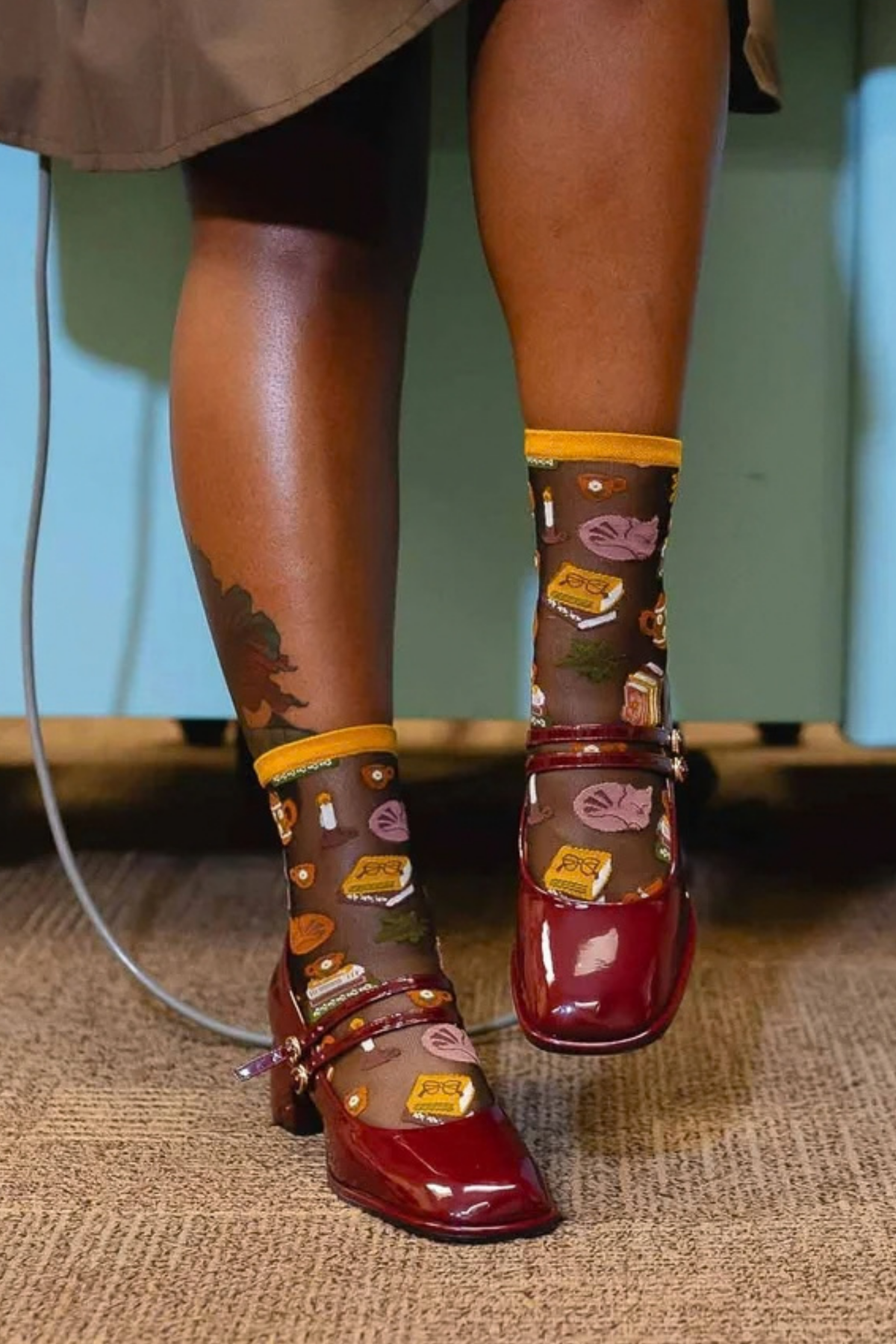 Sheer Sock - Book Lovers