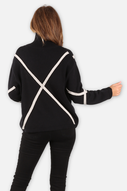 Looped Line Turtleneck - Black