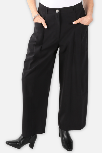 Column Stitch Pleat Pant - Black