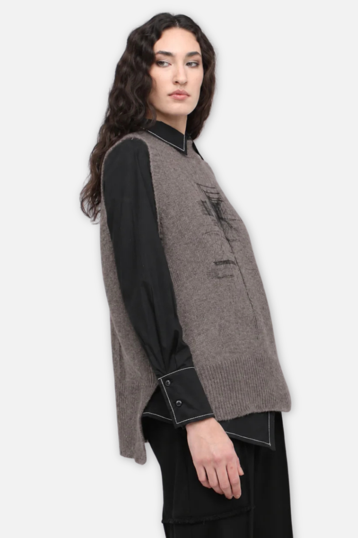 Seis Sweater Vest - Walnut
