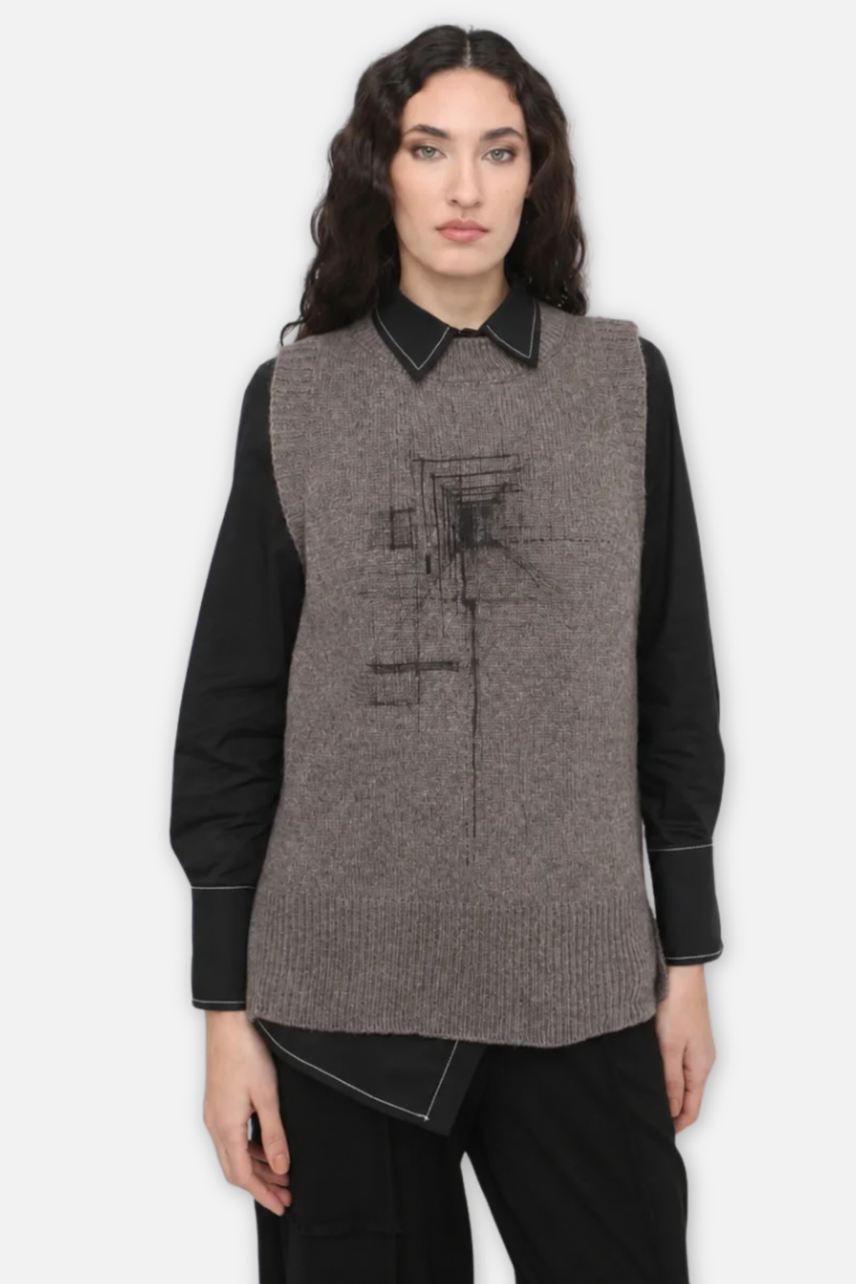 Seis Sweater Vest - Walnut