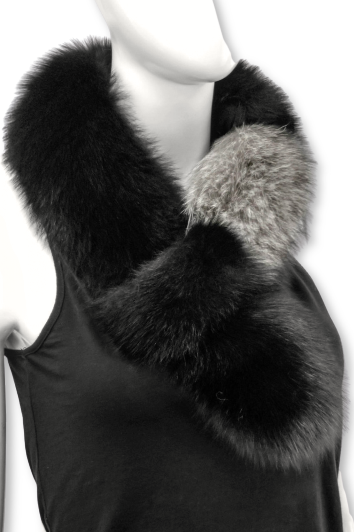 Fox Pull Through Scarf - Black & Indigo