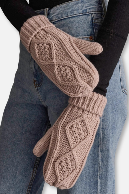 Winter Knit Mittens - Light Pink Cable