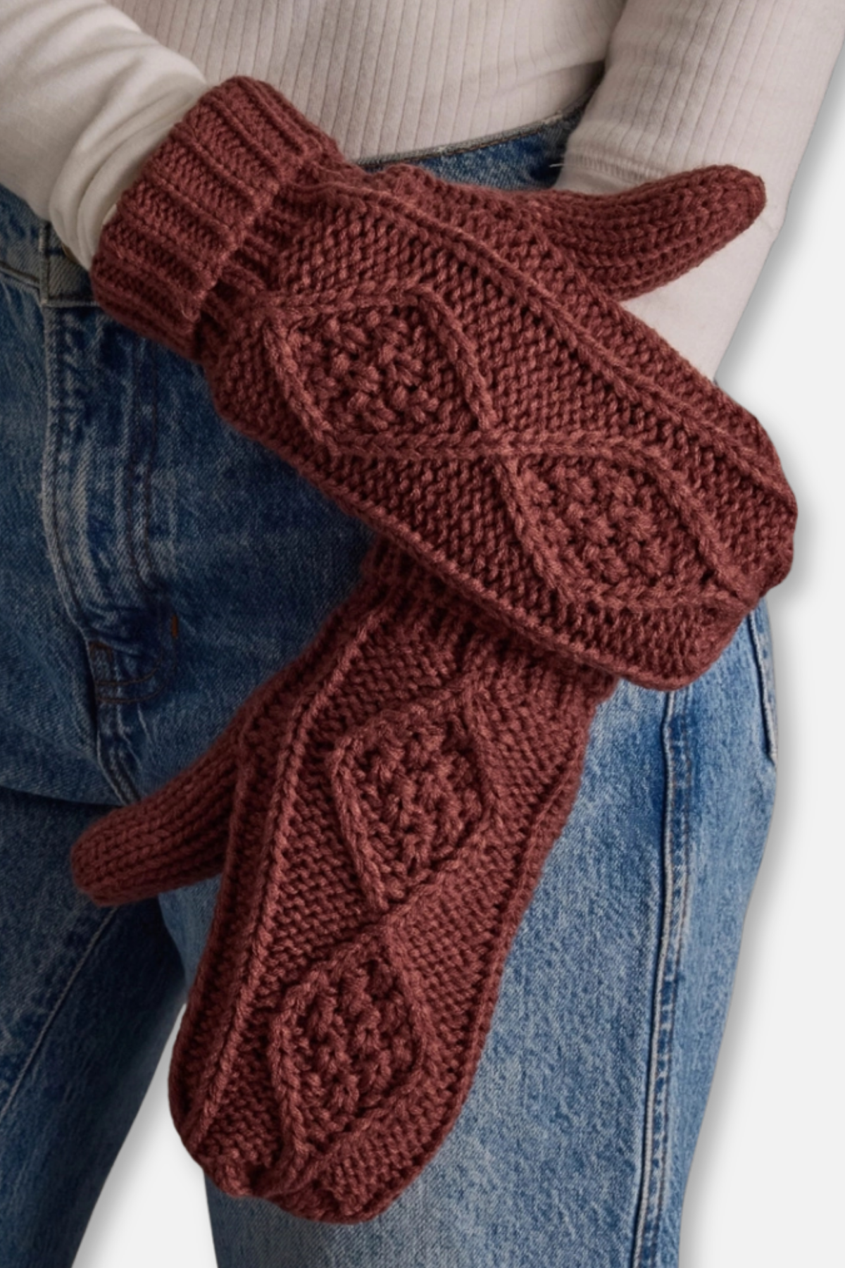 Winter Knit Mittens - Dark Pink Cable