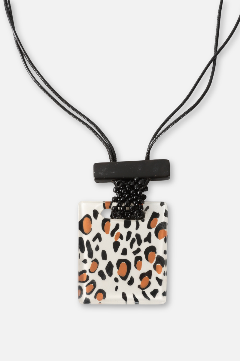 Leopard Pendant Necklace - Black