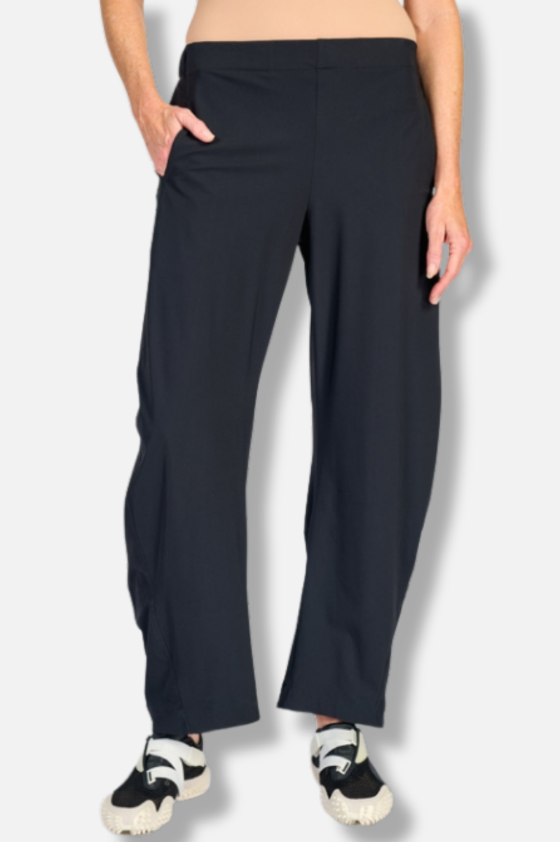 Tekbika Slim Barrel Pant - Black