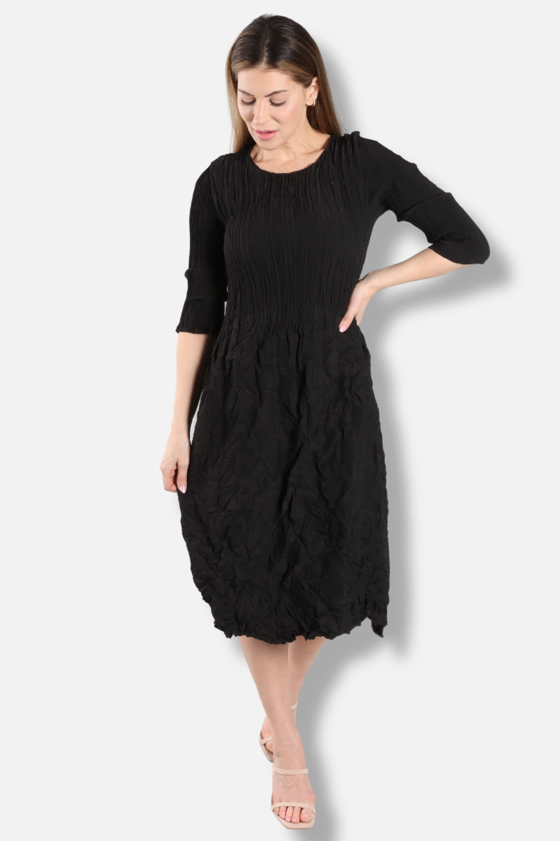 3/4 Sleeve Smash Pocket Dress - Black