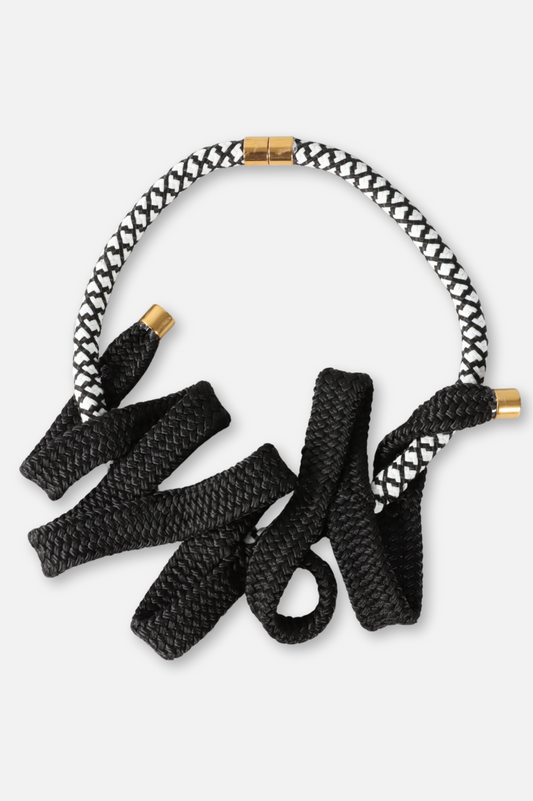 Uncharted Necklace - Black & White