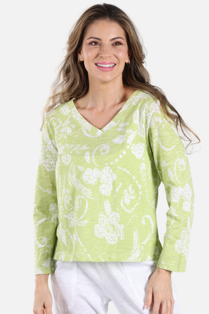 Boxy V-Neck - Kiwi Vintage Scroll