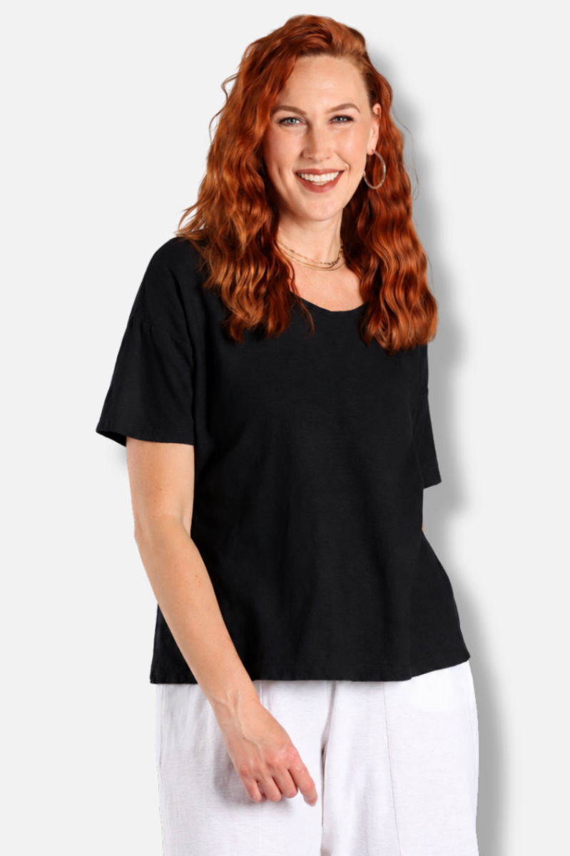 V-Neck Tee - Black 