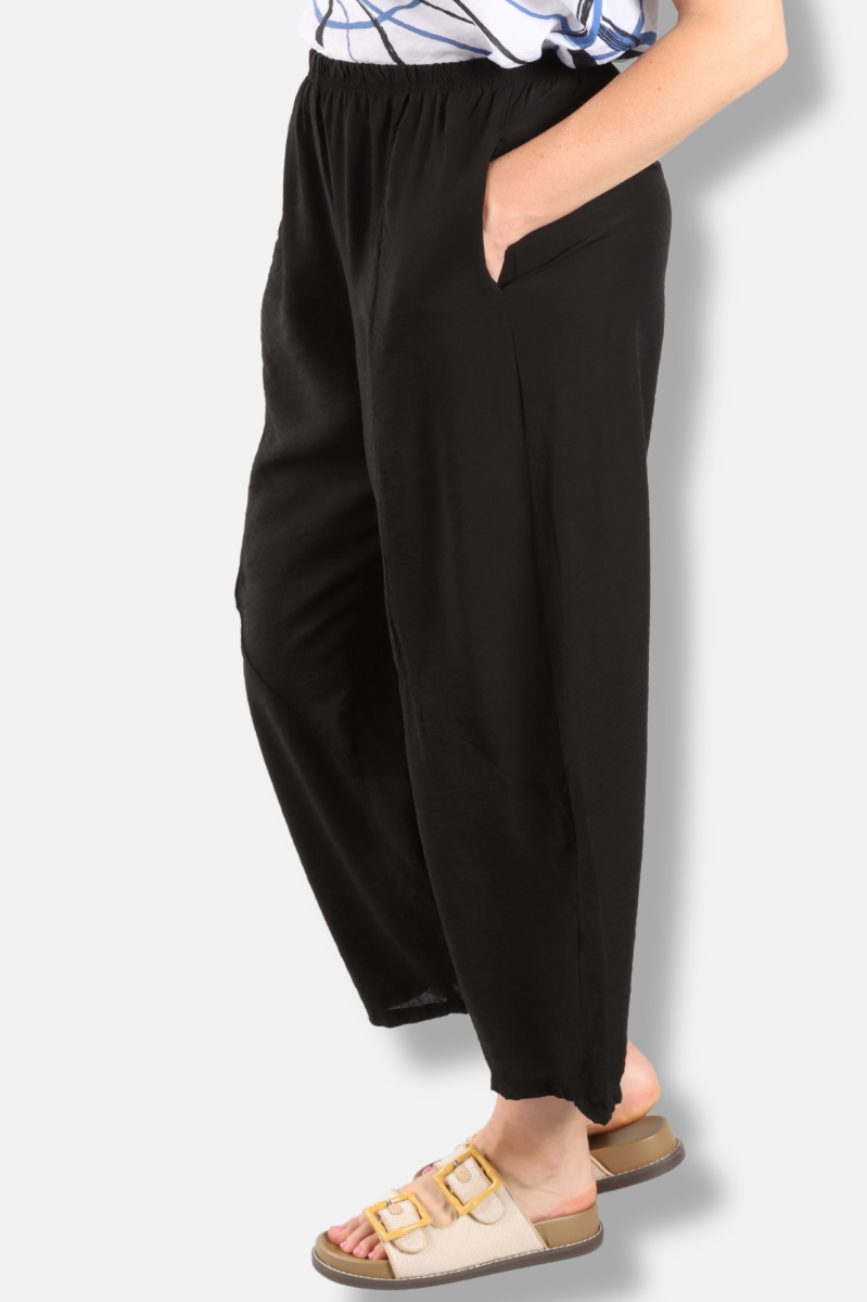 Barrel Crop Pant - Black Parachute
