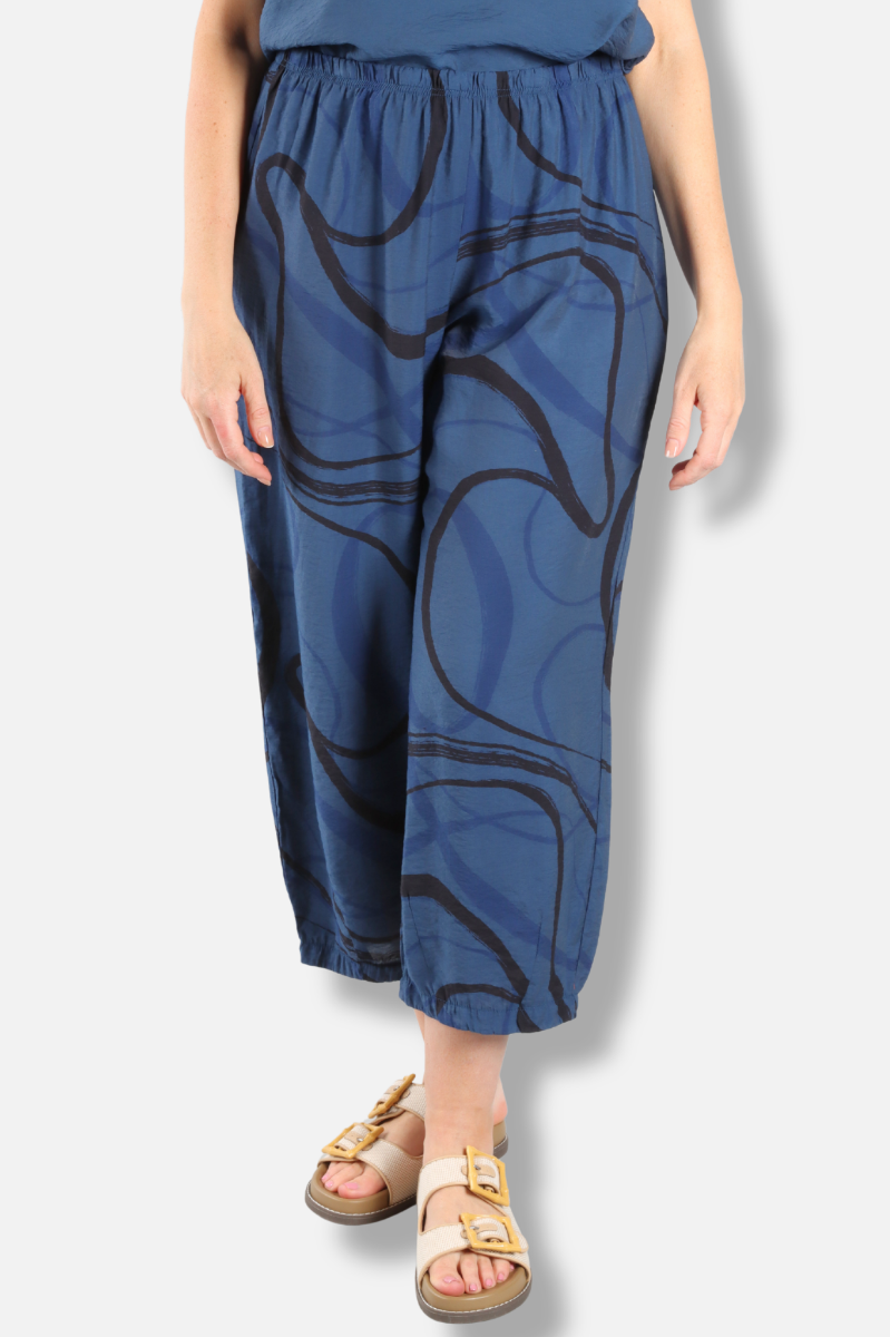 Darted Crop Pant - Naval Swirl Parachute