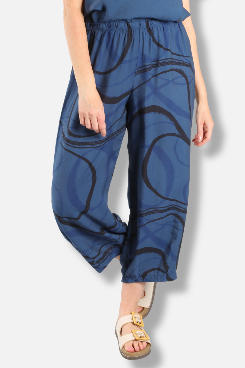 Darted Crop Pant - Naval Swirl Parachute