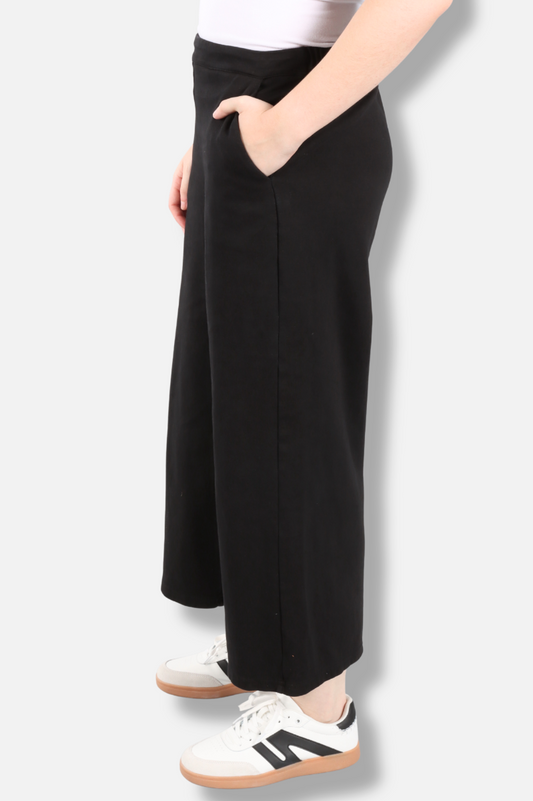 Crop Leg Pant - Black 