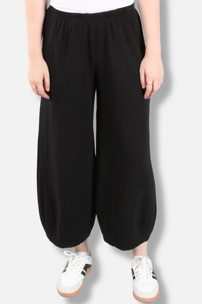 Cropped Dart Pant - Black 