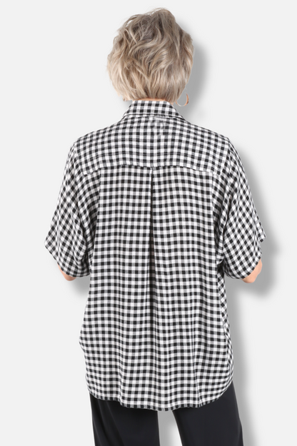 Round Collar Top - Black & White