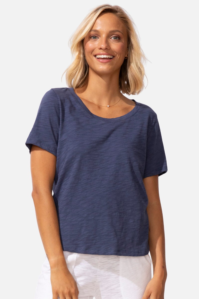 High-Lo Tee - Navy
