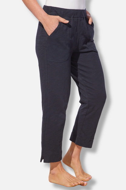 Pocket Capri - Black