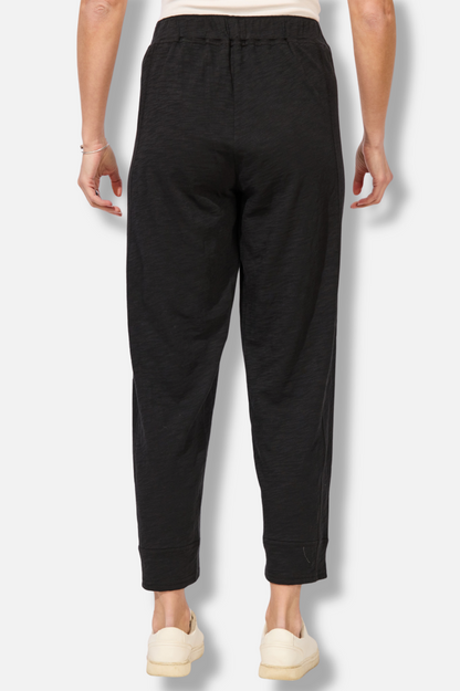 Serene Seamed Pant - Black 