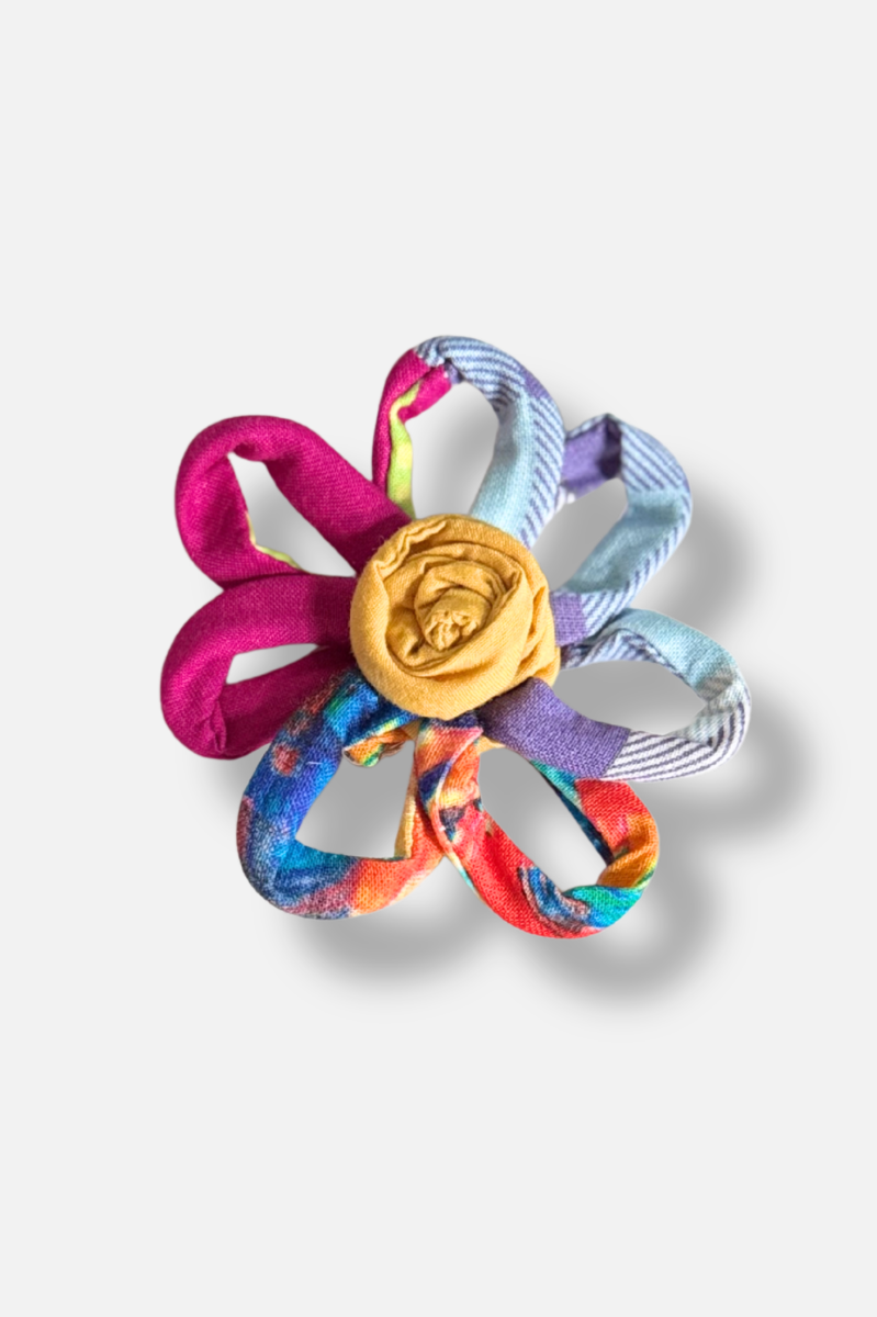 Daisy Pin - Multi Color