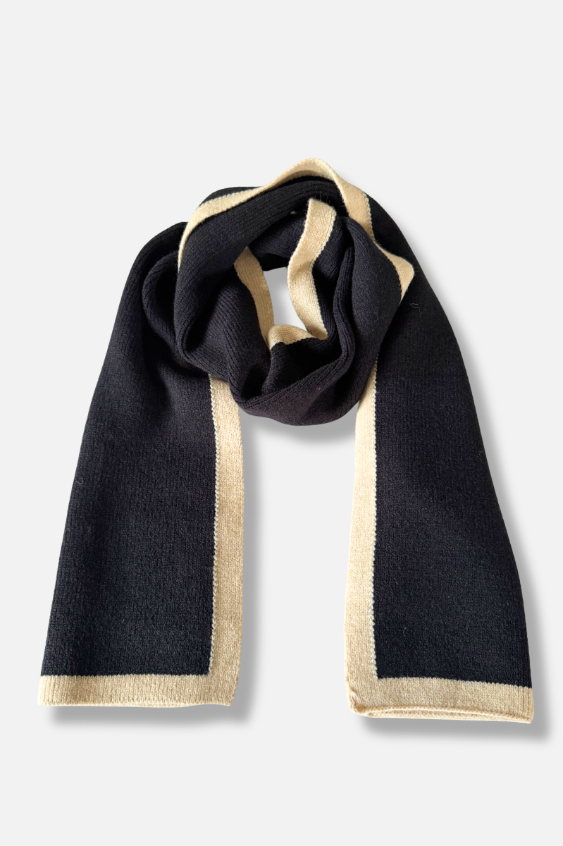 Contrast Knit Scarf - Black