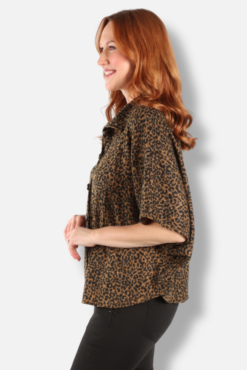 Relaxed Cape - Leopard 