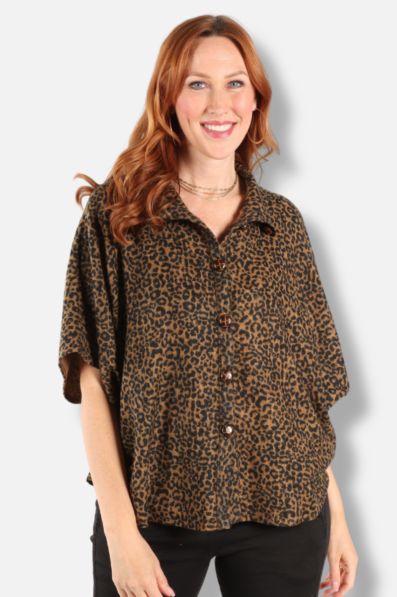 Relaxed Cape - Leopard 