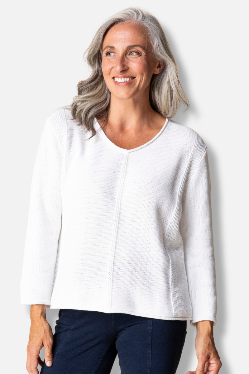 Tidal V-Neck - White