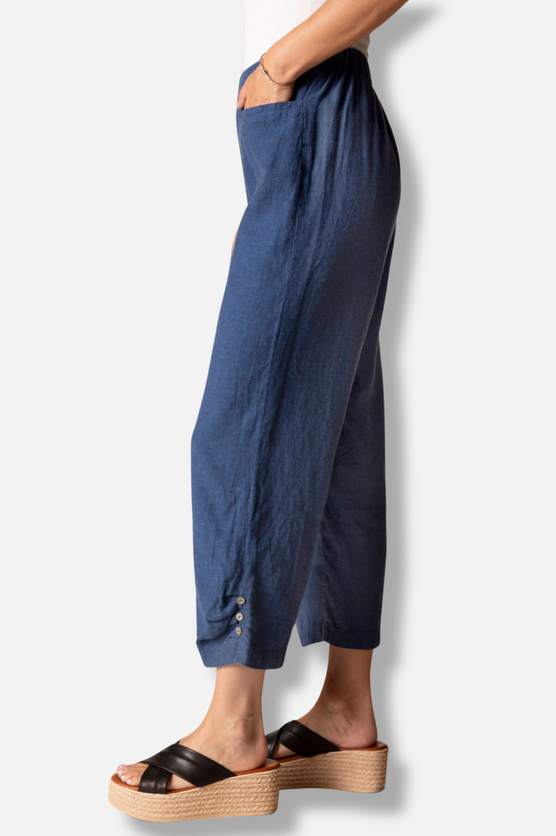 Pleat Button Capri - Navy