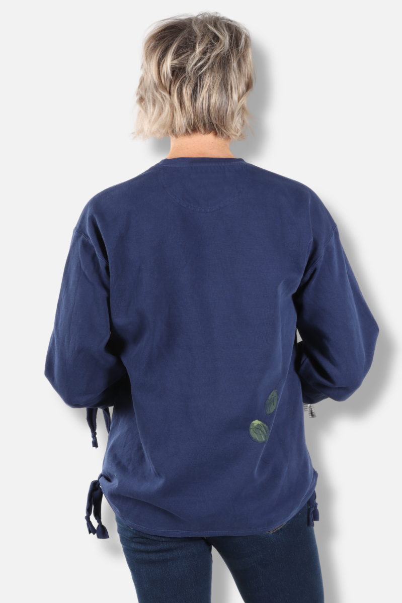 Tie Pullover - Clara