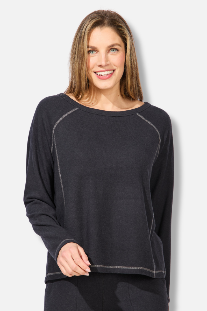 Superchill Raglan Top - Black 