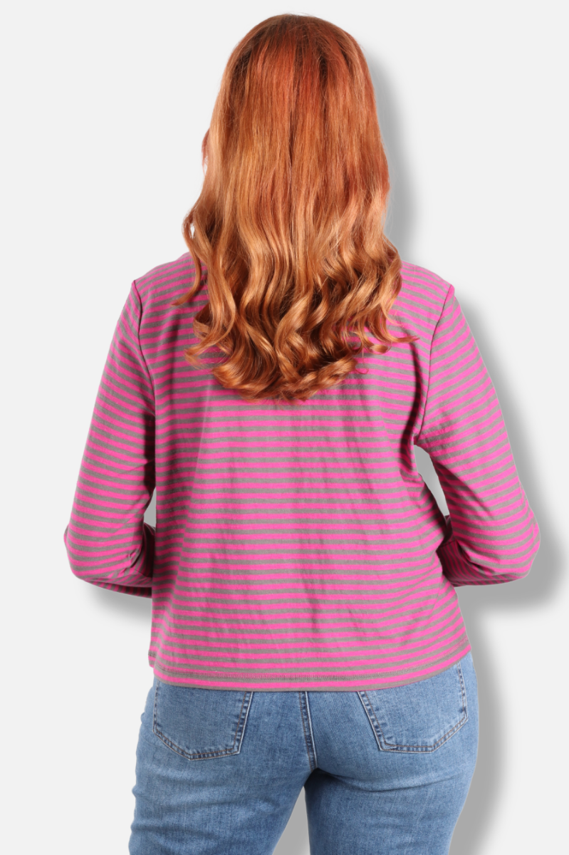 Layover Tee - Fuchsia
