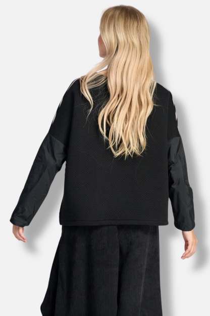 Urban Sund Boxy Top - Black & Cloud Stripe 