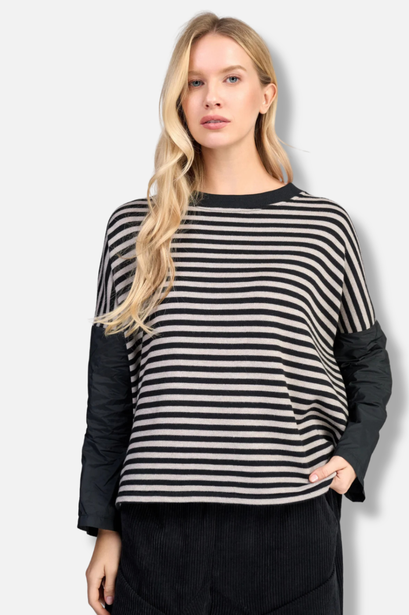 Urban Sund Boxy Top - Black & Cloud Stripe 
