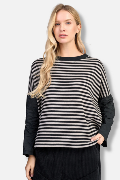 Urban Sund Boxy Top - Black & Cloud Stripe 