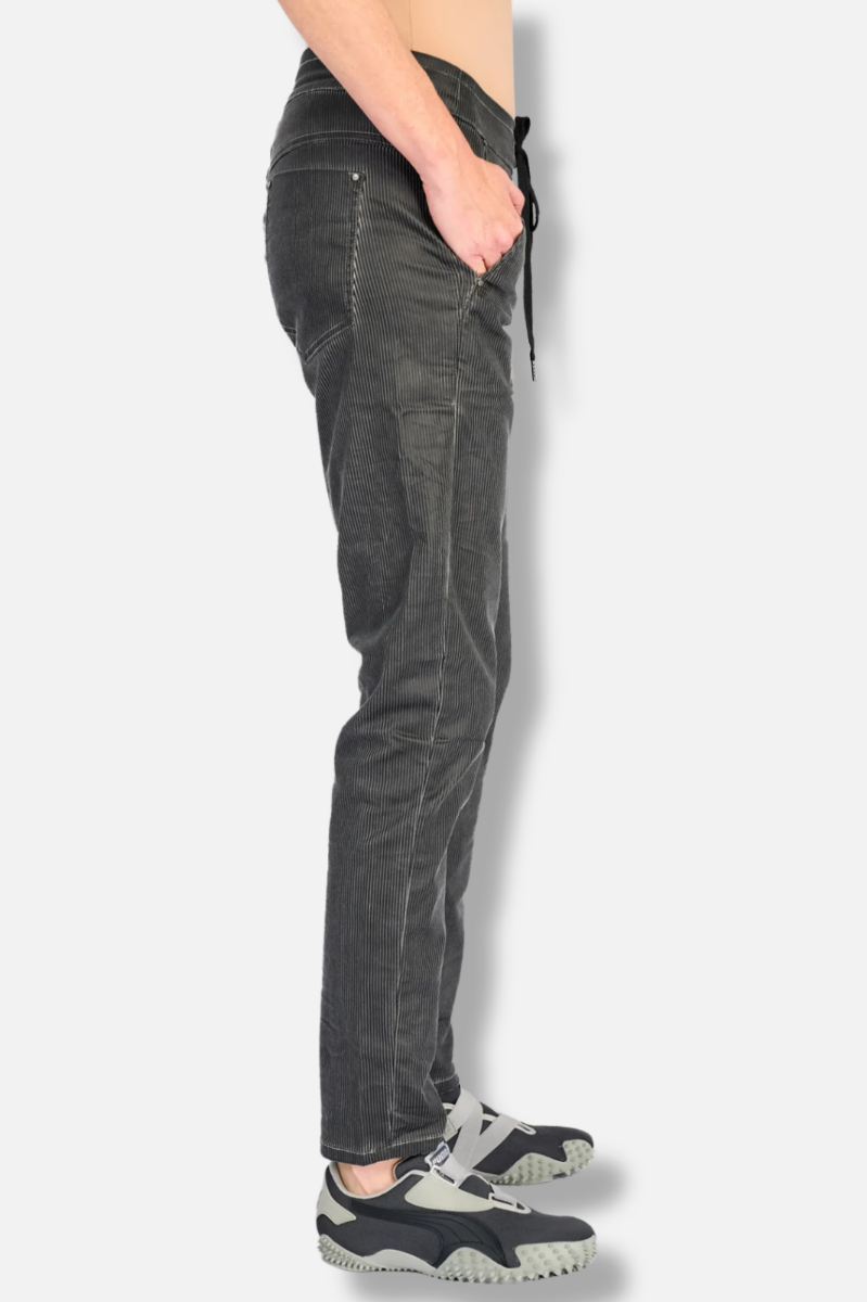 Pinstripe Iconic Stretch Jeans - Carbon 
