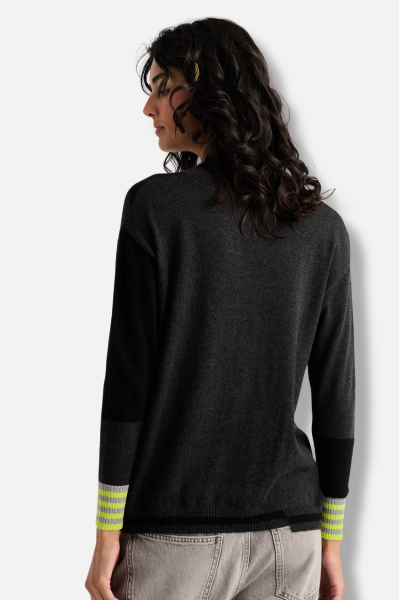 Crazy Stripe Sweater - Black