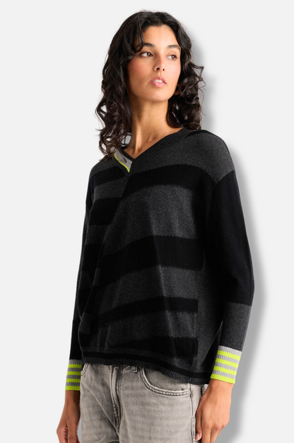 Crazy Stripe Sweater - Black