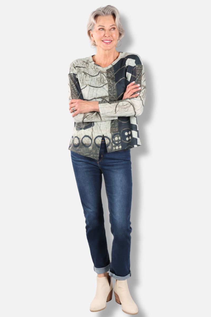 Slit Detail Top - Circles 