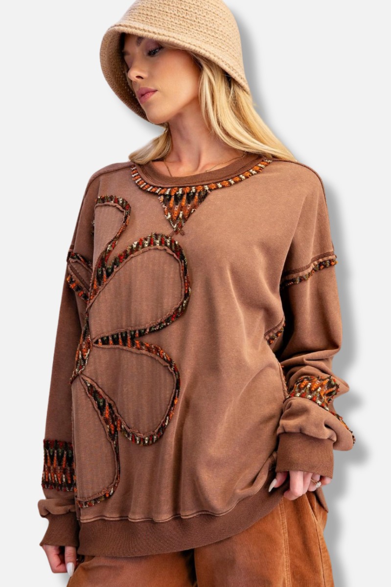 Floral Patch Pullover - Mocha