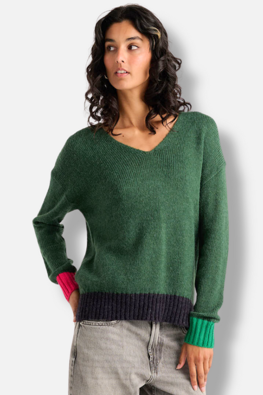 Casual V-Neck Sweater - Forrest 