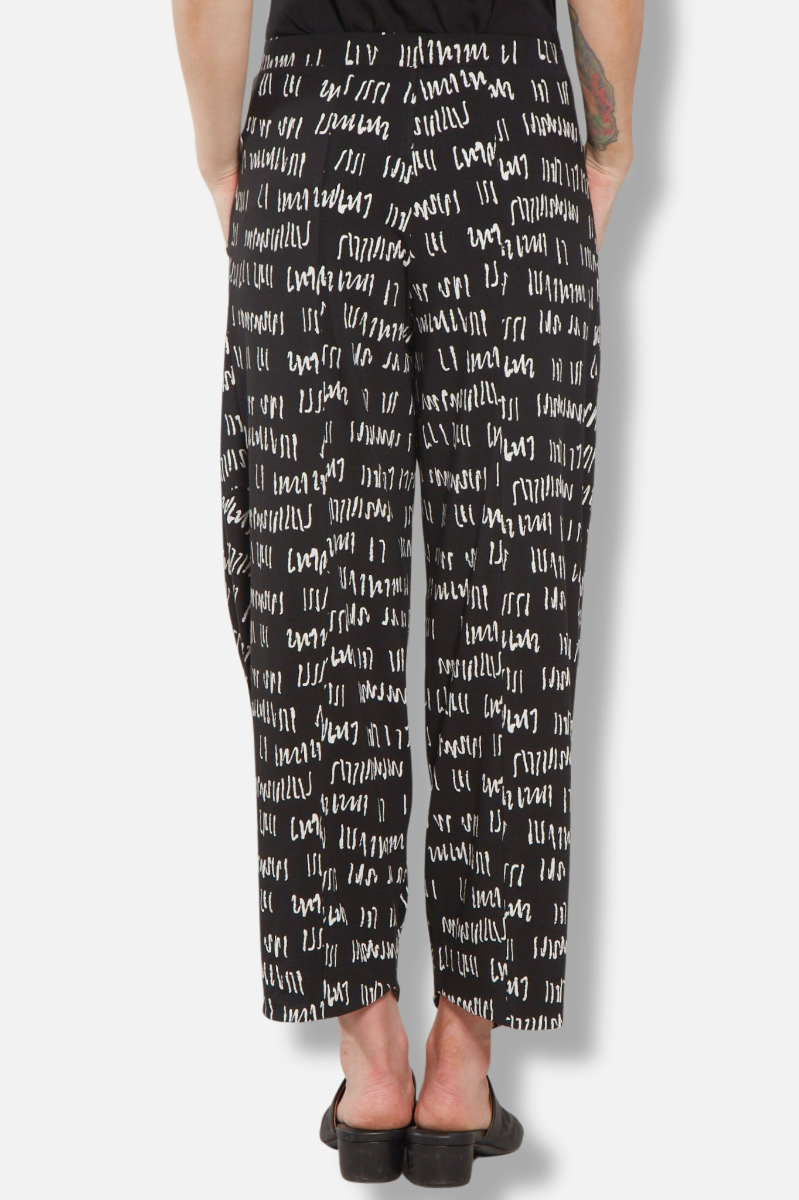 Roxanne Pant - Black Script Print