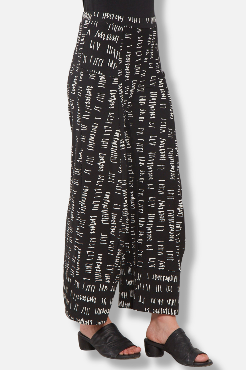 Daphne Pant - Black Script Print