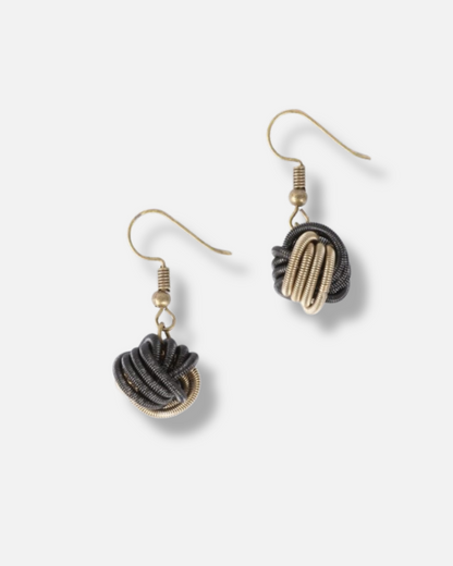 Knotted Earring - Bronze & Black