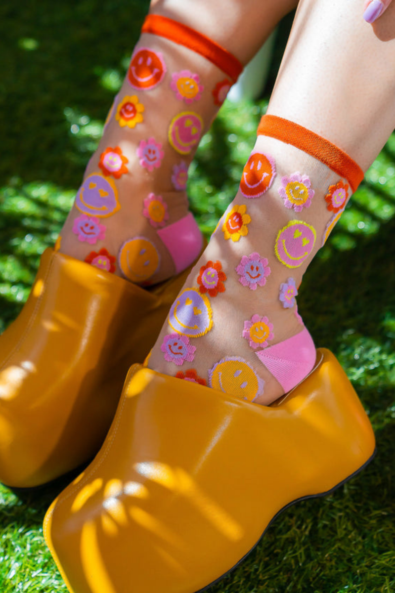 Sheer Sock - Smiley Face Daisy 