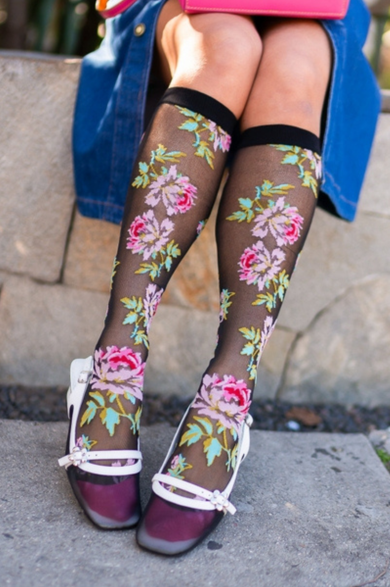 Sheer Knee High Sock - English Rose 