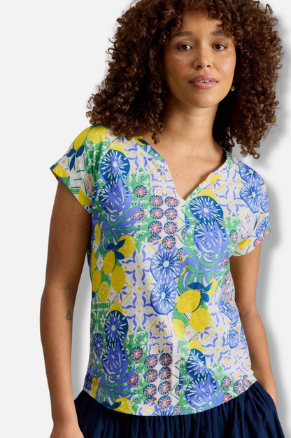 Nelly Notch V Neck Tee - Ivory 