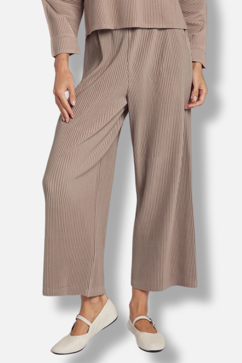Vivan Straight Pant - Latte