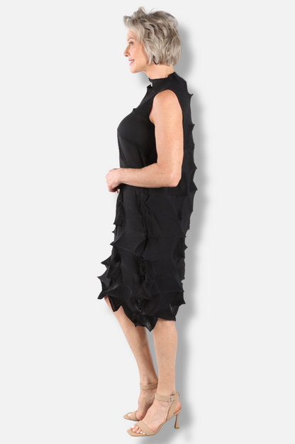 Amara Prismatic Pleat Dress - Black 